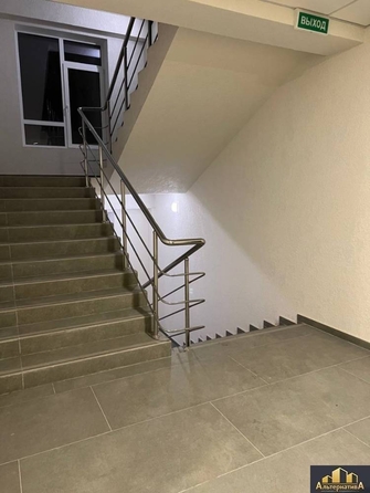 
  Продается 2-комн. квартира, 76 м², Кооперативная ул
. Фото 8.