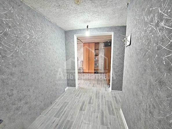 
   Продам 3-комнатную, 66.9 м², Островского ул

. Фото 2.