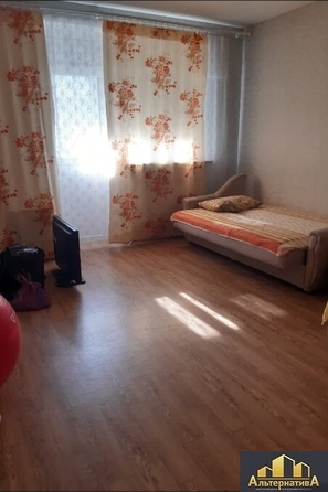 
  Продается 4-комн. квартира, 101.4 м², Набережная ул
. Фото 2.