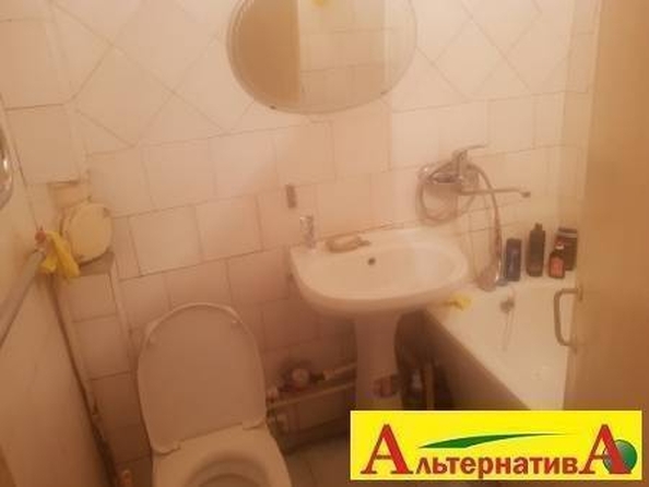 
   Продам 2-комнатную, 35 м², Героев Медиков ул

. Фото 11.