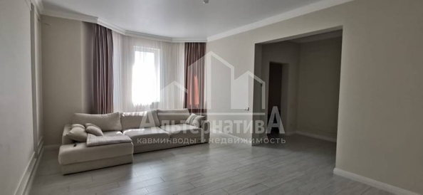 
  Продается дом, 315 м², Ессентуки
. Фото 2.