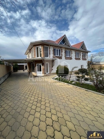
  Продается дом, 250 м², Ессентуки
. Фото 1.