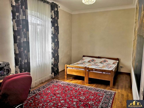 
   Продам дом, 300 м², Кисловодск

. Фото 13.