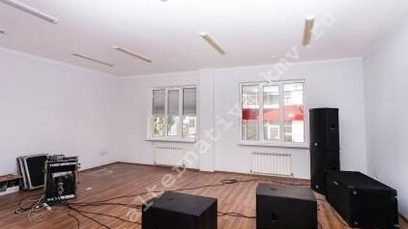 
  Продается универсальное помещение, 226 м², Островского ул
. Фото 19.