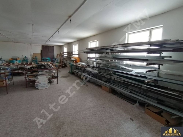
  Продается производственное помещение 900 м². Фото 1.
