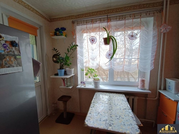 
   Продам 3-комнатную, 68.1 м², Ленинградская ул

. Фото 3.