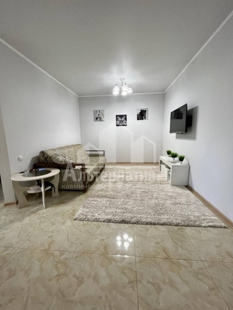 
  Продается 2-комн. квартира, 50 м², Гайдара ул
. Фото 5.