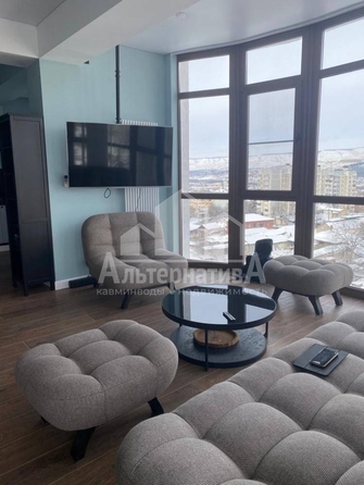 
  Продается 4-комн. квартира, 125 м², Островского ул
. Фото 3.