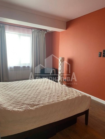 
  Продается 4-комн. квартира, 125 м², Островского ул
. Фото 10.