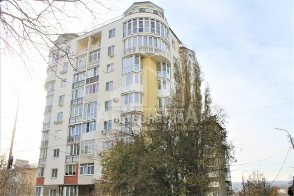 
   Продам 4-комнатную, 125 м², Островского ул

. Фото 1.