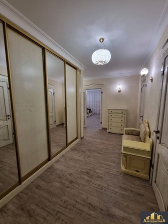 
   Продам 3-комнатную, 101.6 м², Жуковского ул

. Фото 6.