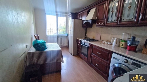 
   Продам 3-комнатную, 71.4 м², Калинина ул

. Фото 2.