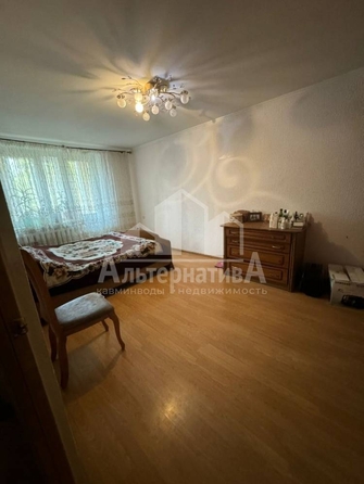 
   Продам 3-комнатную, 71.4 м², Калинина ул

. Фото 9.