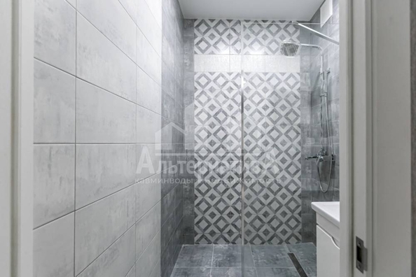 
  Продается 1-комн. квартира, 45 м², Орджоникидзе ул
. Фото 5.