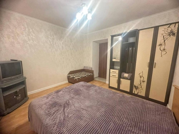 
  Продается 1-комн. квартира, 30 м², Ге Ксении ул
. Фото 1.