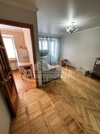 
   Продам 1-комнатную, 28 м², 40 лет Октября ул

. Фото 4.