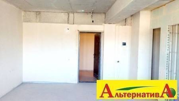 
   Продам 1-комнатную, 38 м², Ленинградская ул

. Фото 3.