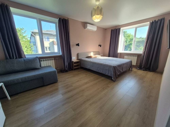 
  Продается 1-комн. квартира, 35 м², Свердлова ул
. Фото 1.