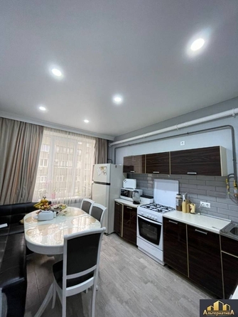 
  Продается 2-комн. квартира, 71 м², Целинная ул
. Фото 2.