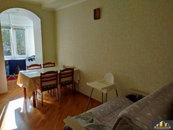 
   Продам 3-комнатную, 75.5 м², Велинградская ул

. Фото 6.