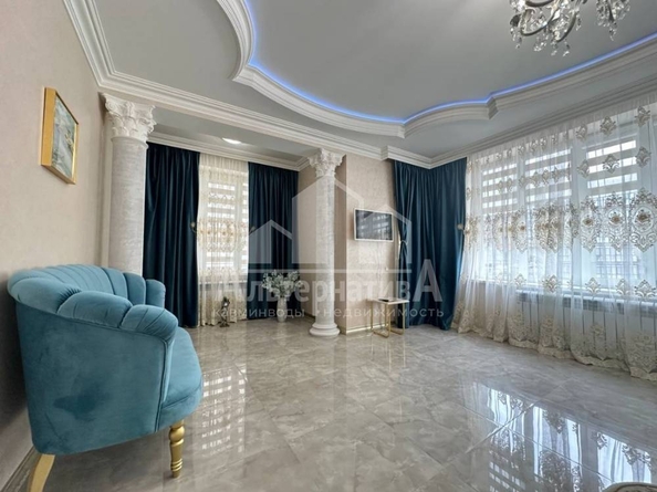 
  Продается 1-комн. квартира, 65 м², Декабристов ул
. Фото 2.