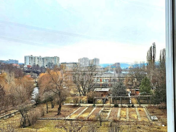 
   Продам 2-комнатную, 51.4 м², Набережная ул

. Фото 4.