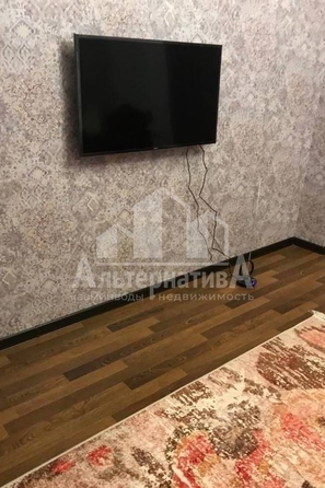 
   Продам 2-комнатную, 74 м², Революции ул

. Фото 5.