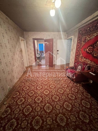 
   Продам 4-комнатную, 76.4 м², Жмакина ул

. Фото 5.
