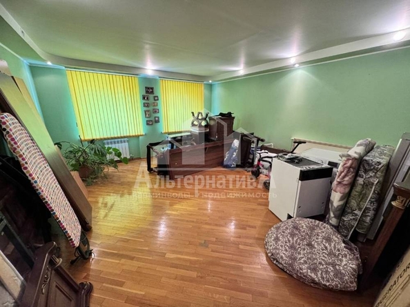 
   Продам 3-комнатную, 103.3 м², Титова ул

. Фото 12.