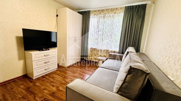 
   Продам 1-комнатную, 18 м², Красивая ул

. Фото 1.