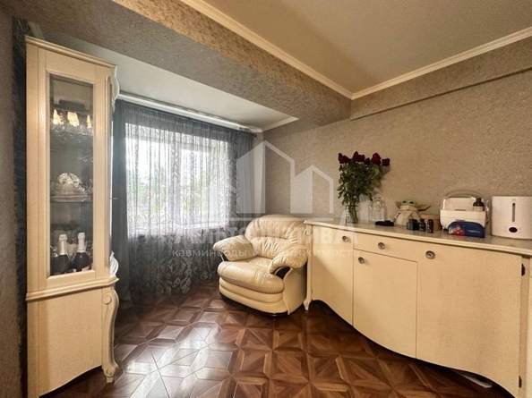 
   Продам 2-комнатную, 67 м², Набережная ул

. Фото 11.