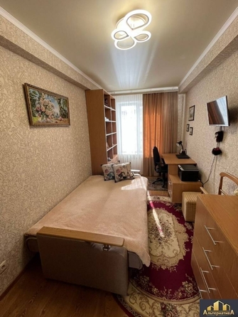 
  Продается 2-комн. квартира, 45 м², Героев Медиков ул
. Фото 4.
