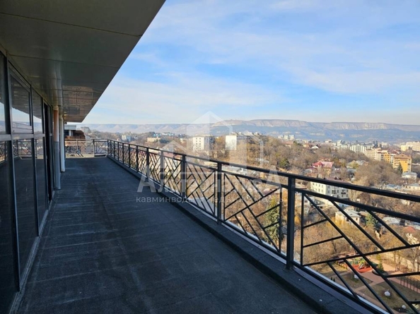 
  Продается 4-комн. квартира, 220.4 м², Шаумяна ул
. Фото 10.
