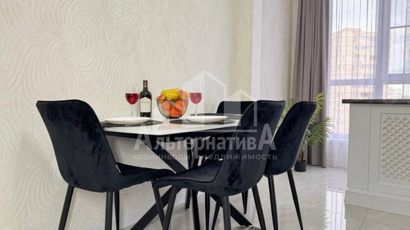 
   Продам 2-комнатную, 57 м², Окопная ул

. Фото 8.