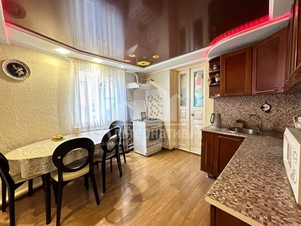 
  Продается 4-комн. квартира 75 м². Фото 9.