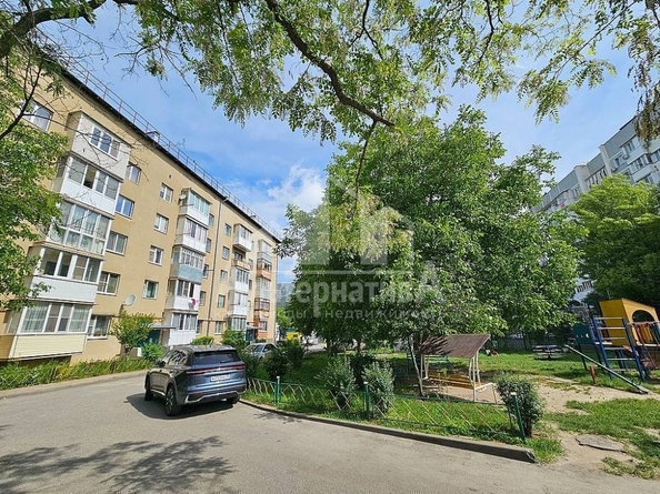 
   Продам 1-комнатную, 47 м², Окопная ул

. Фото 2.