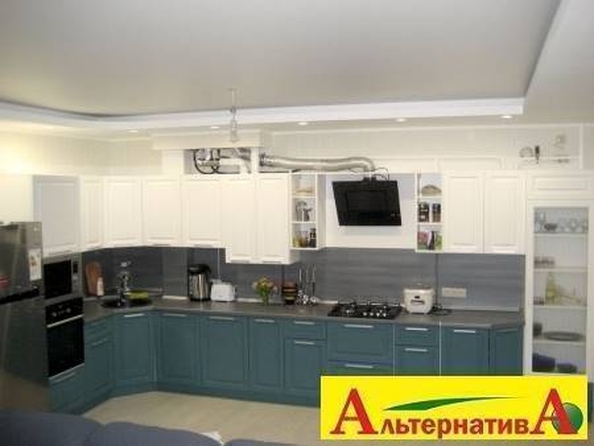 
  Продается 2-комн. квартира, 80 м², Декабристов ул
. Фото 5.