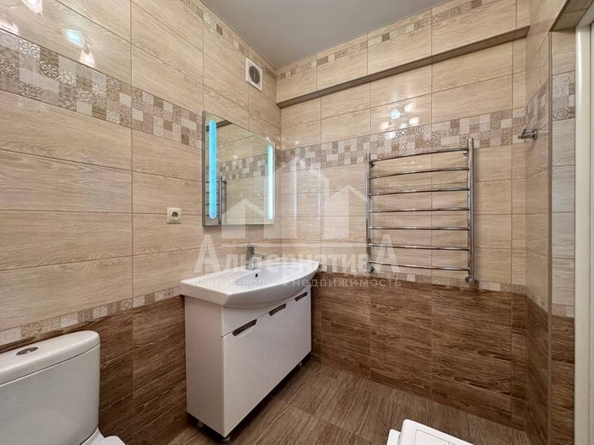 
  Продается 1-комн. квартира, 48.5 м², Пятигорская ул
. Фото 17.