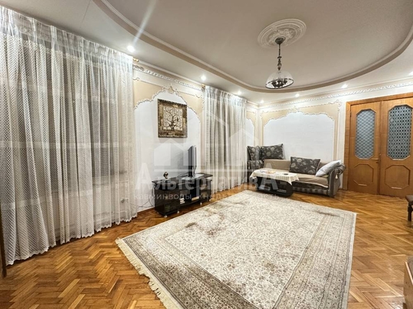 
  Продается 3-комн. квартира, 74.2 м², Горького ул
. Фото 3.