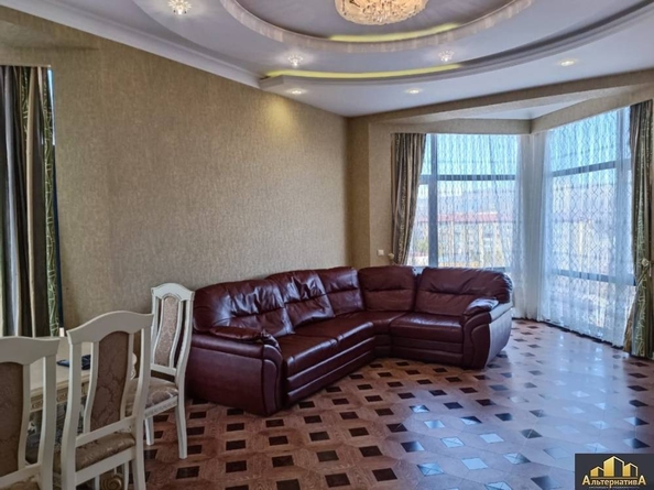 
   Продам 3-комнатную, 114 м², Шаумяна ул

. Фото 10.