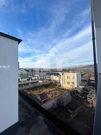 
   Продам 2-комнатную, 79.4 м², Замковая ул

. Фото 5.