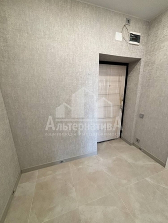 
  Продается 1-комн. квартира, 43.9 м², Замковая ул
. Фото 5.