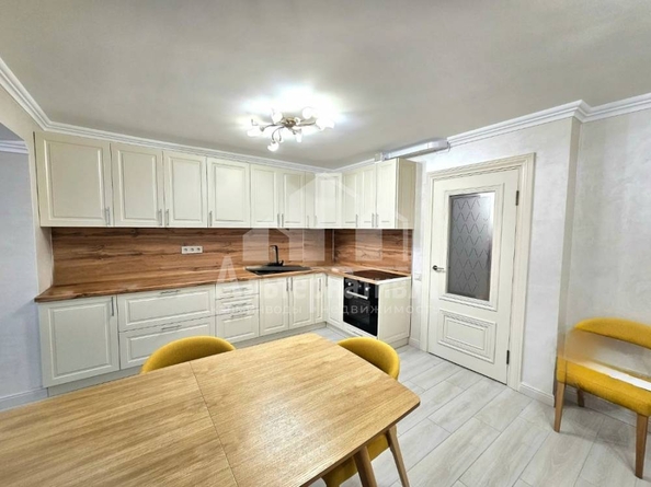 
  Продается 4-комн. квартира 157 м². Фото 1.