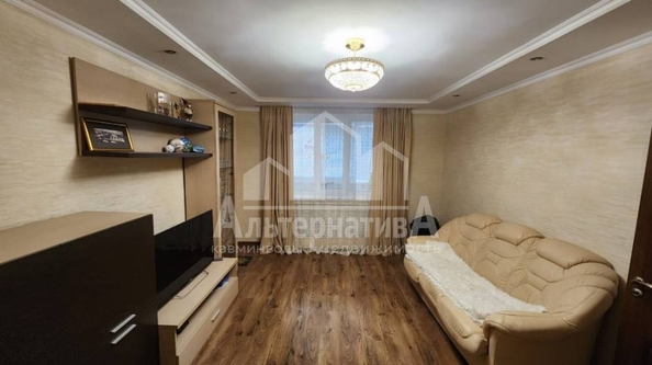 
   Продам 3-комнатную, 68 м², Октябрьская ул

. Фото 3.