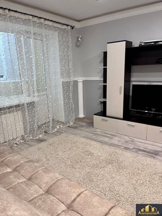 
  Продается 2-комн. квартира, 52 м², Жуковского ул
. Фото 4.