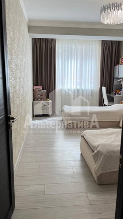 
   Продам 2-комнатную, 63.8 м², Декабристов ул

. Фото 12.