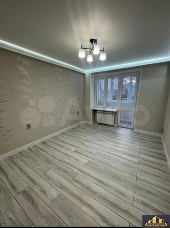 
   Продам 2-комнатную, 52 м², Островского ул

. Фото 4.