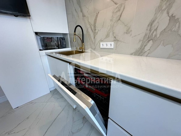 
  Продается 1-комн. квартира, 47 м², Замковая ул
. Фото 6.