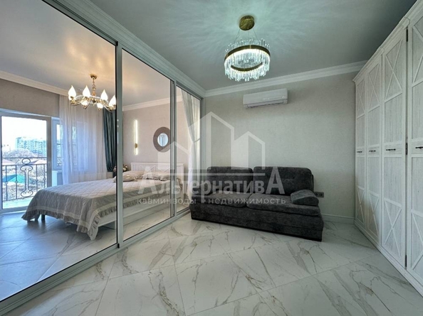 
  Продается 1-комн. квартира, 47 м², Замковая ул
. Фото 12.