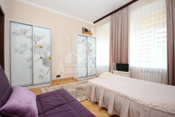 
   Продам 3-комнатную, 84.7 м², Ермолова ул

. Фото 4.